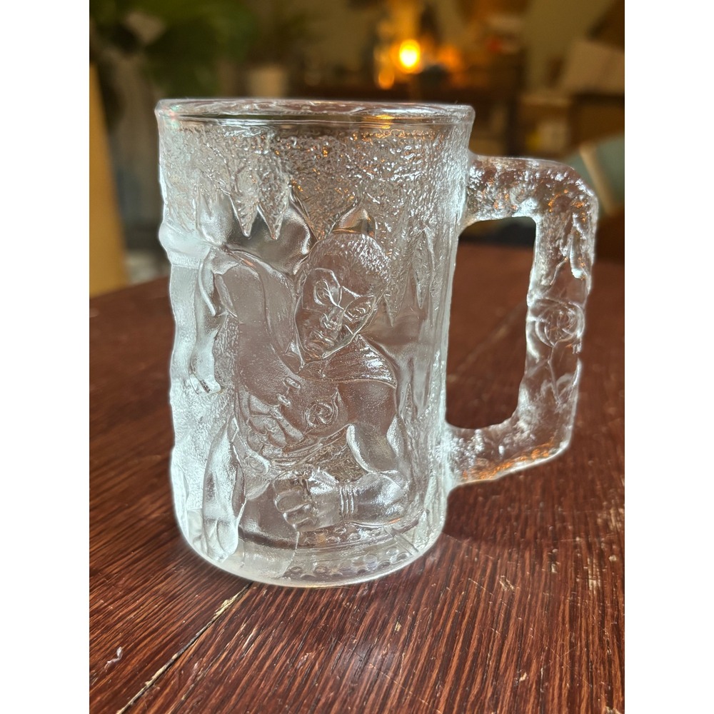 Vintage 1995 McDonalds Batman Forever Robin Glass Mug Embossed Made in France
